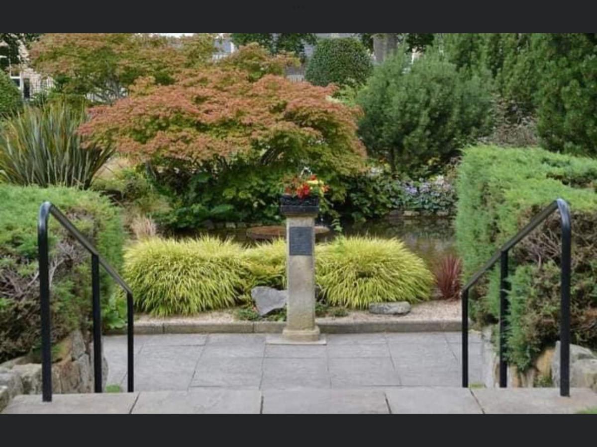 Exclusive Private Double Room, En-Suite Wet Room Private Entrance Forres Eksteriør bilde